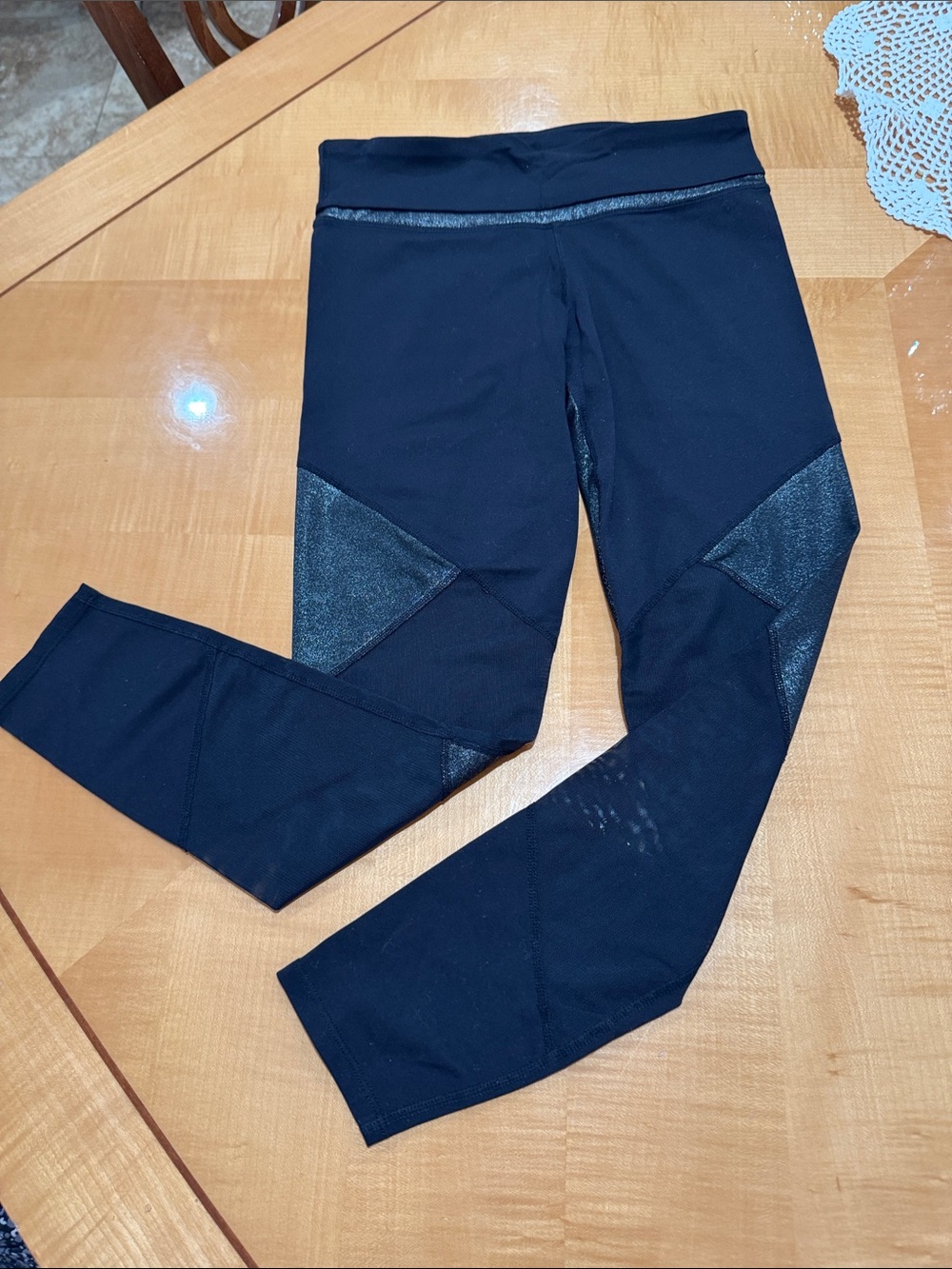 JoyLab Black leggings with Shimmer Panel Accents